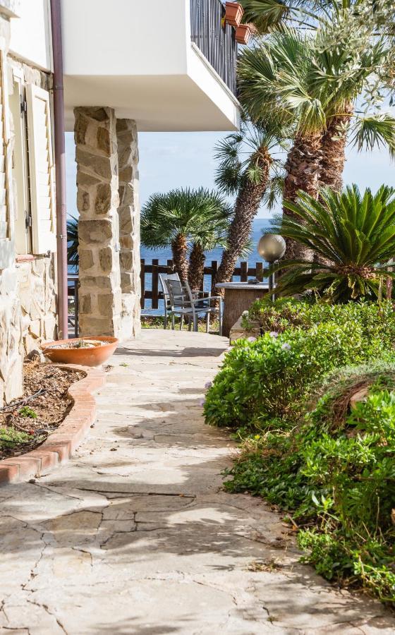 Casa Delta Delle Acque Vista Spettacolare E Giardino Apartamento Cala Gonone Exterior foto